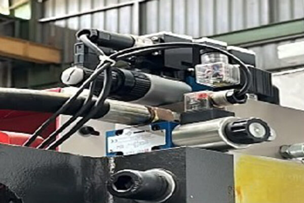 Mesin Bending